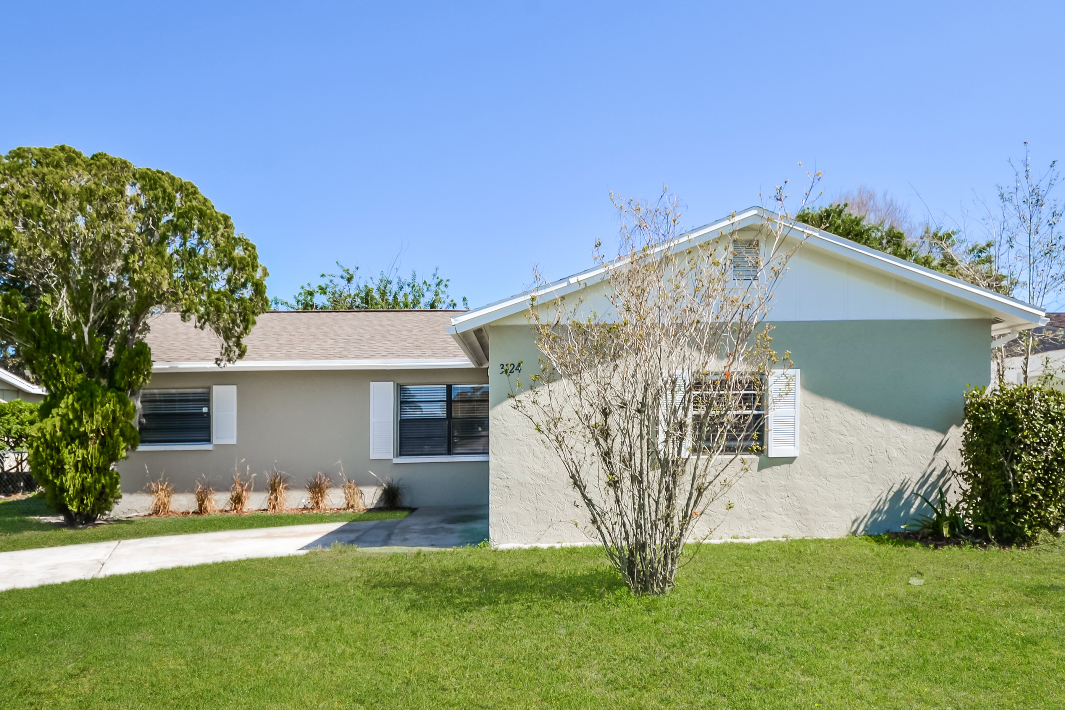 3124 Newtown Blvd Sarasota, FL 34234
